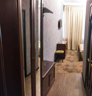 Мини-отель La Scala Narodnaya Москва Улучшенный номер с кроватью размера «king-size»-31